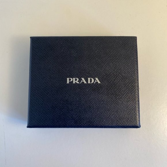 SOLD Gray Prada Saffiano Leather Bifold Wallet - Picture 9 of 12
